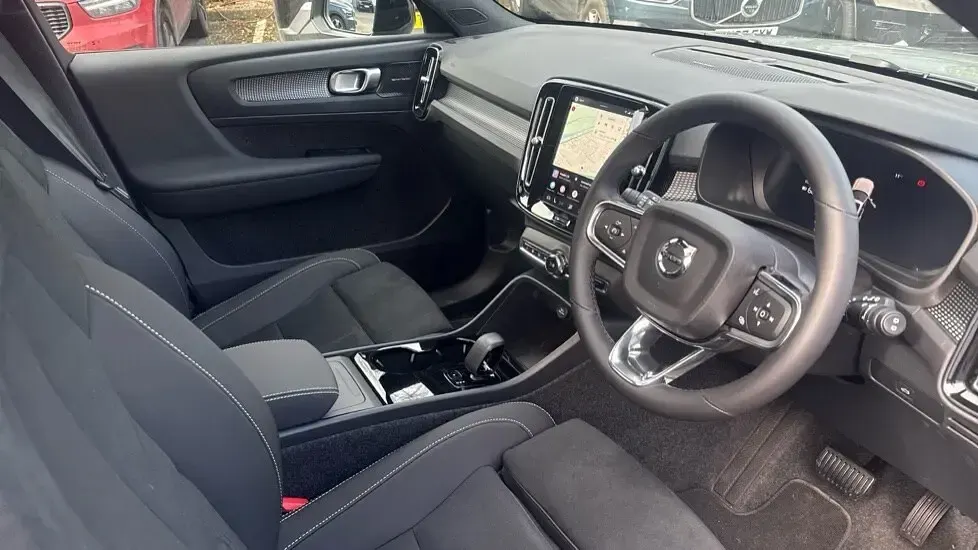 New Volvo EX40 Ultra 325 kW (442 HP) 2026 Grey SUV