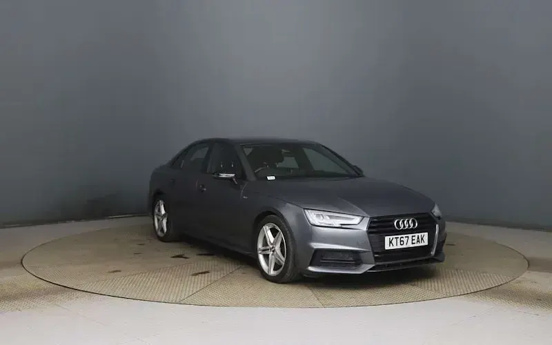 Used Audi A4 S-Line 190 HP (139 kW) 2018 Sedan