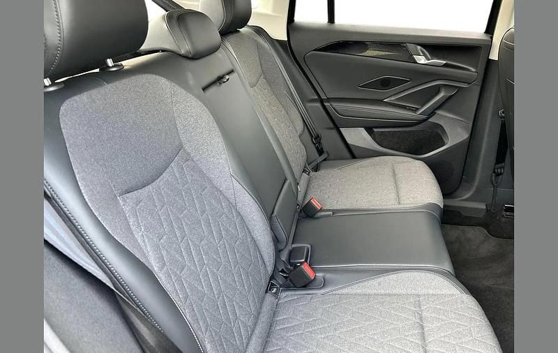 Used VW Tiguan Match 147 HP (108 kW) 2025 Black SUV