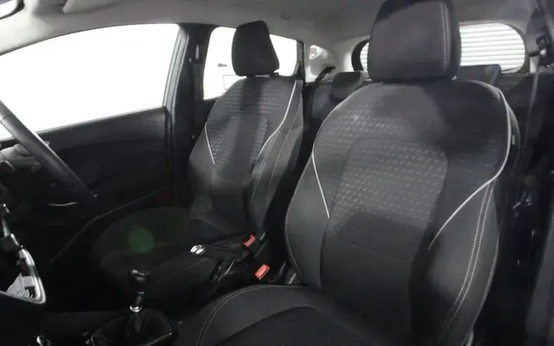 Used Ford Fiesta Zetec 101 HP (74 kW) 2017 Grey Hatchback