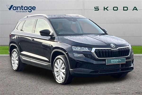 Black New 2025 Skoda Karoq SE L SUV | £29,790 (Expensive) - Image 1/4