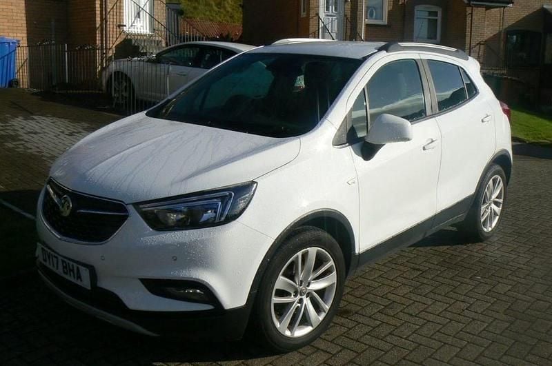 White Used 2017 Vauxhall Mokka X Active SUV | £5,995 (Good price) - Image 1/4
