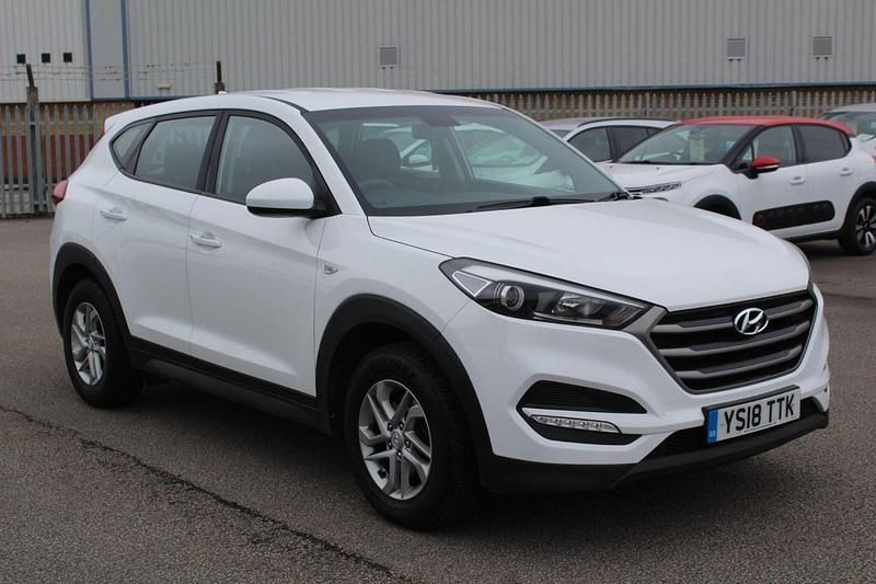 Used Hyundai Tucson 116 HP (85 kW) 2018 White SUV