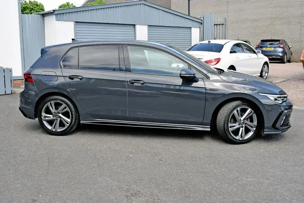 Used VW Golf VIII R-line 130 HP (95 kW) 2024 Grey Hatchback