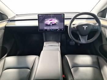 Used Tesla Model Y Long Range AWD 11 kW (15 HP) 2022 White SUV