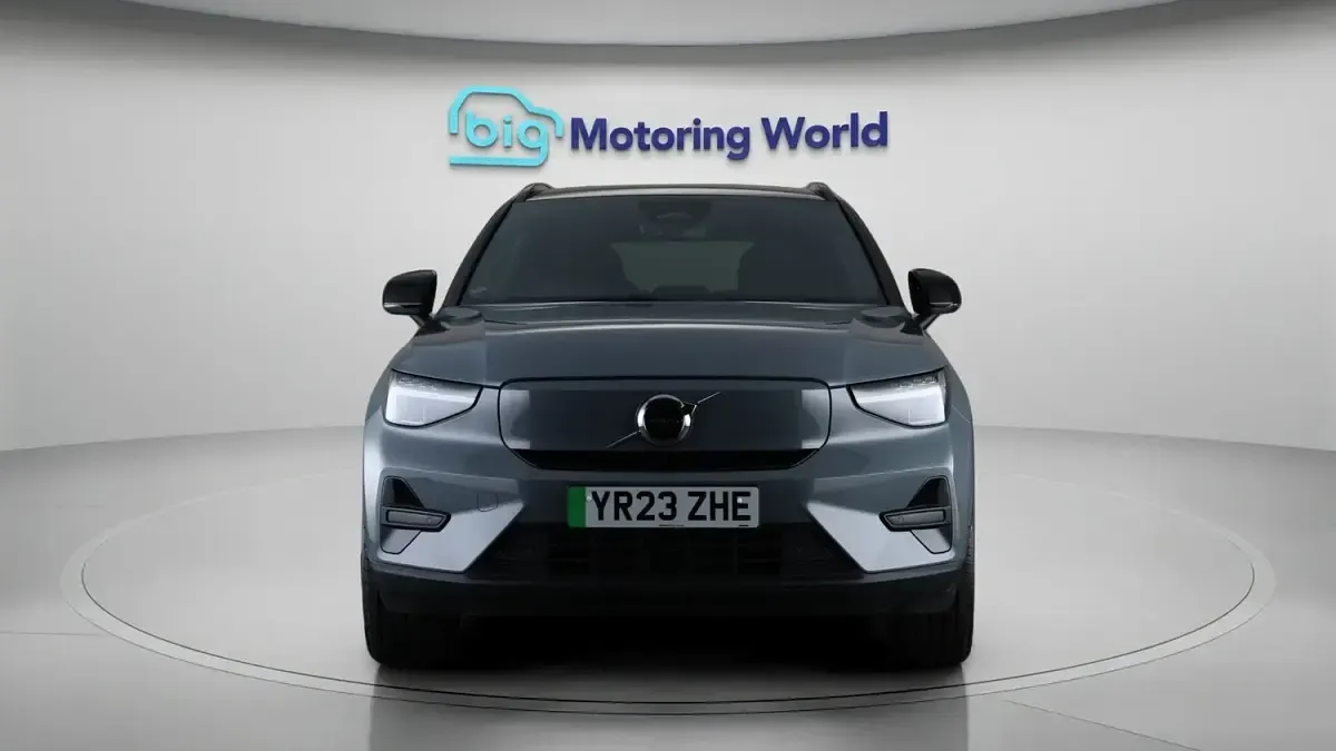 Used Volvo XC40 Core 300 kW (408 HP) 2022 Grey SUV