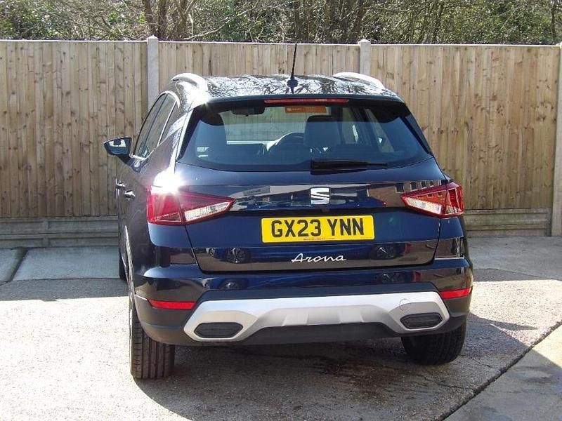 Used Seat Arona Xperience Lux 108 HP (79 kW) 2023 Blue SUV