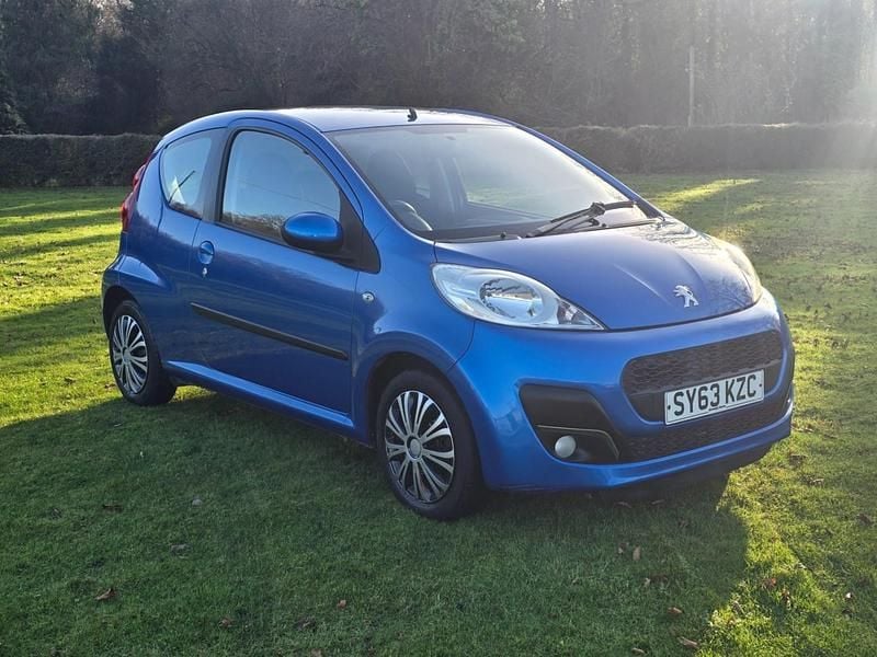 Blue Used 2013 Peugeot 107 Active Hatchback | £2,495 (Good price) - Image 1/4