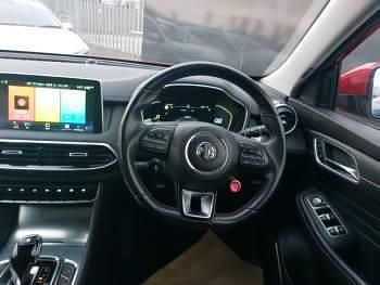 Used MG HS Exclusive 162 HP (119 kW) 2023 Red SUV