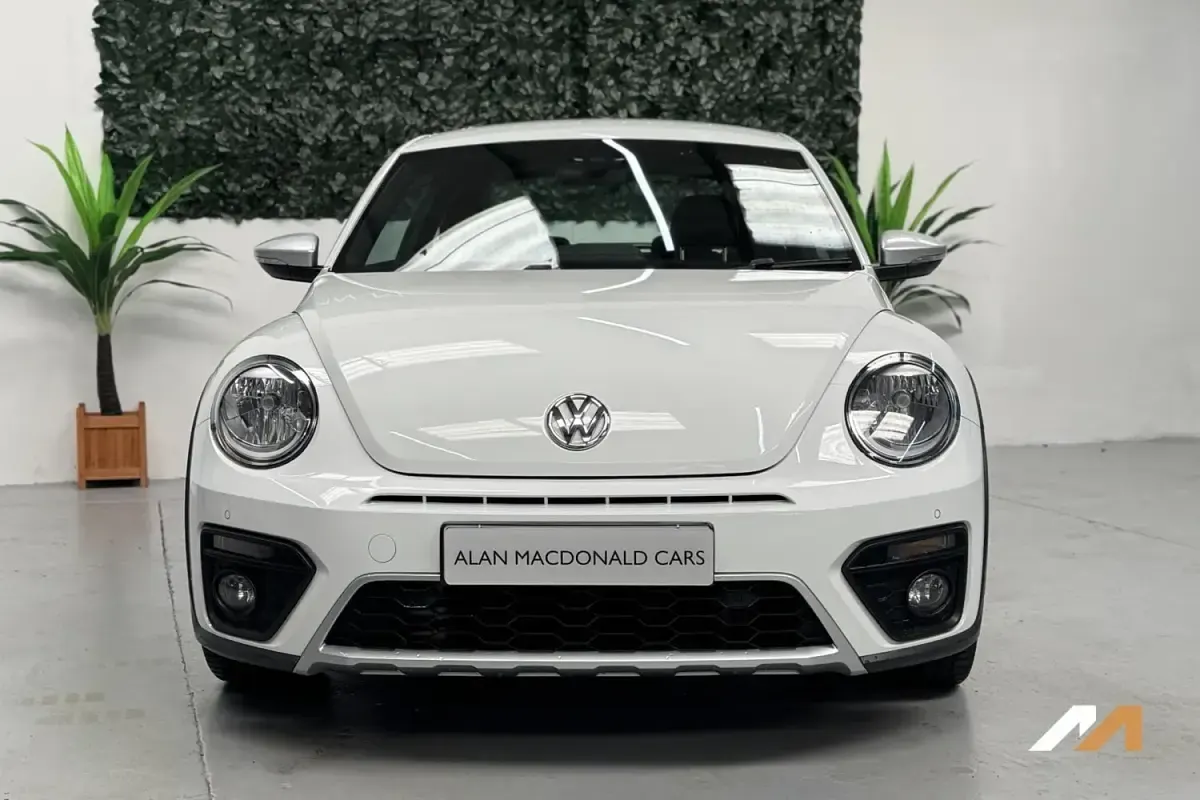 Usado VW Beetle Dune 2017 Branco Citadino