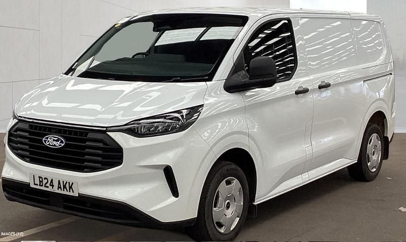 Used Ford Transit Custom Trend 136 HP (100 kW) 2024 White Van