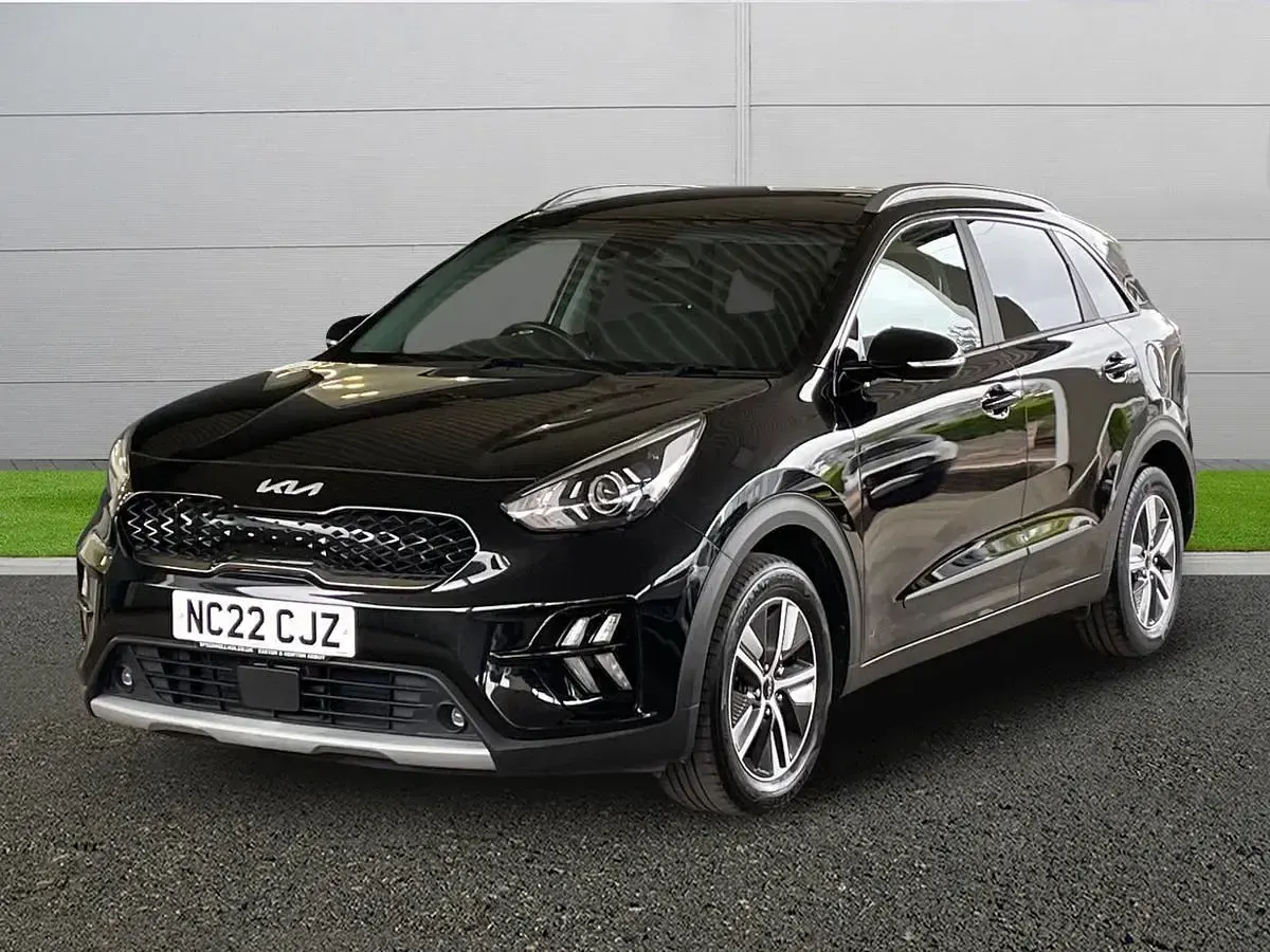 Used Kia Niro 139 HP (102 kW) 2022 Black SUV