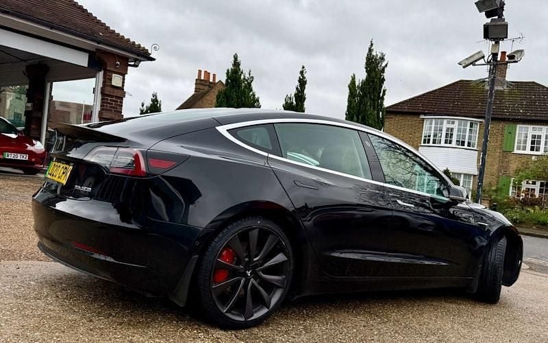 Used Tesla Model 3 Performance 334 kW (455 HP) 2023 Sedan