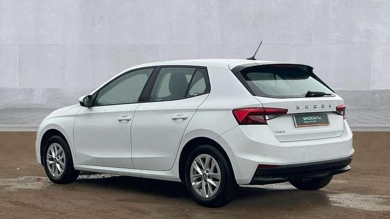 Used Skoda Fabia SE 95 HP (69 kW) 2025 White Hatchback