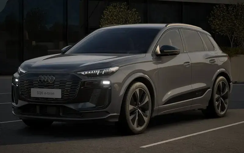 Novo Audi e-tron Black Edition 359 kW (489 HP) 2026 SUV