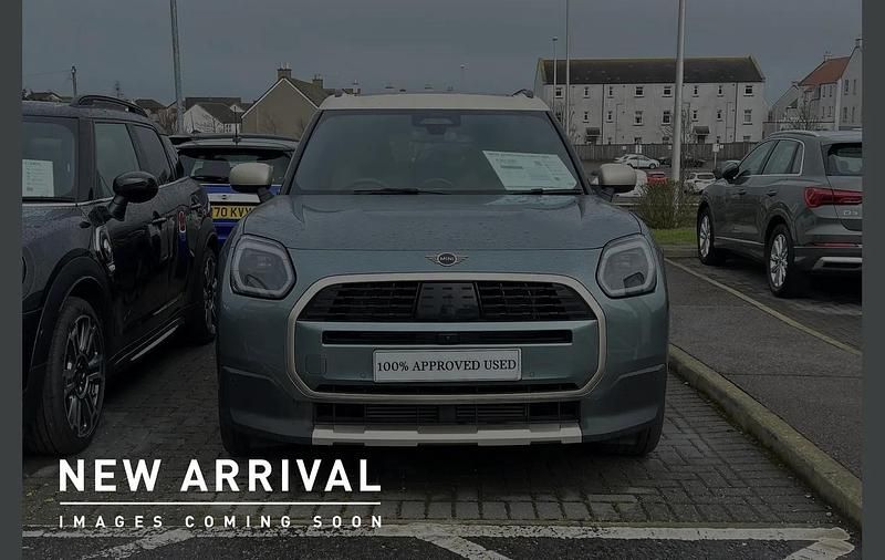 Used Mini Countryman Exclusive 170 HP (125 kW) 2024 Green SUV