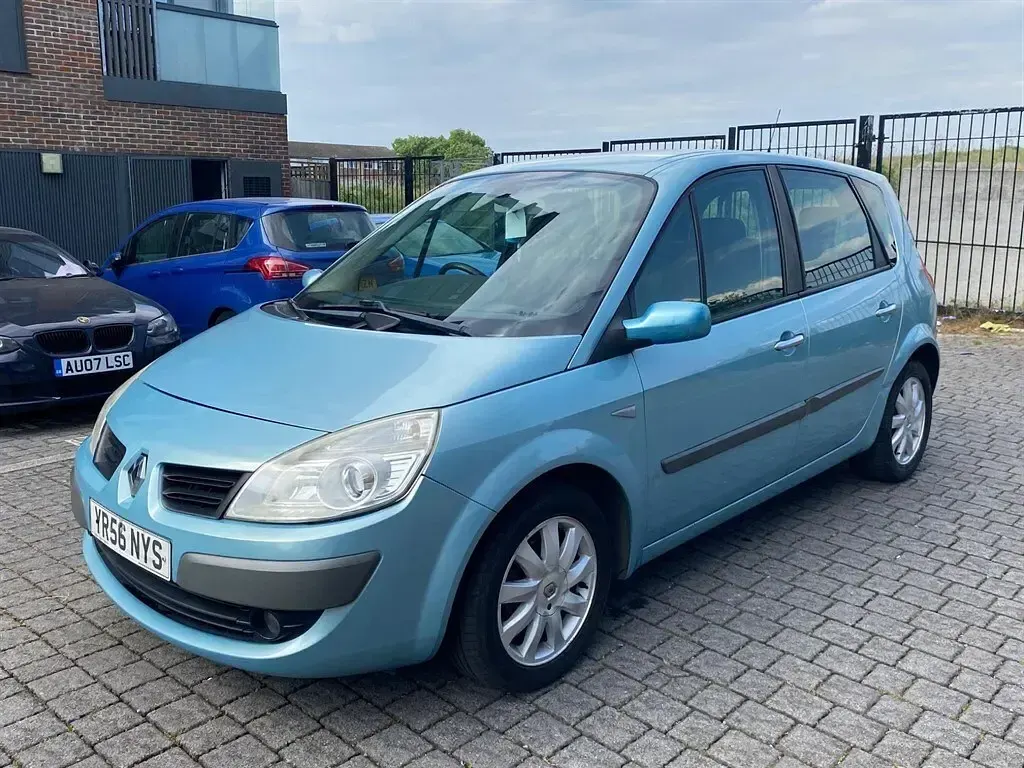 Used Renault Scénic II Dynamique 2006 Blue MPV