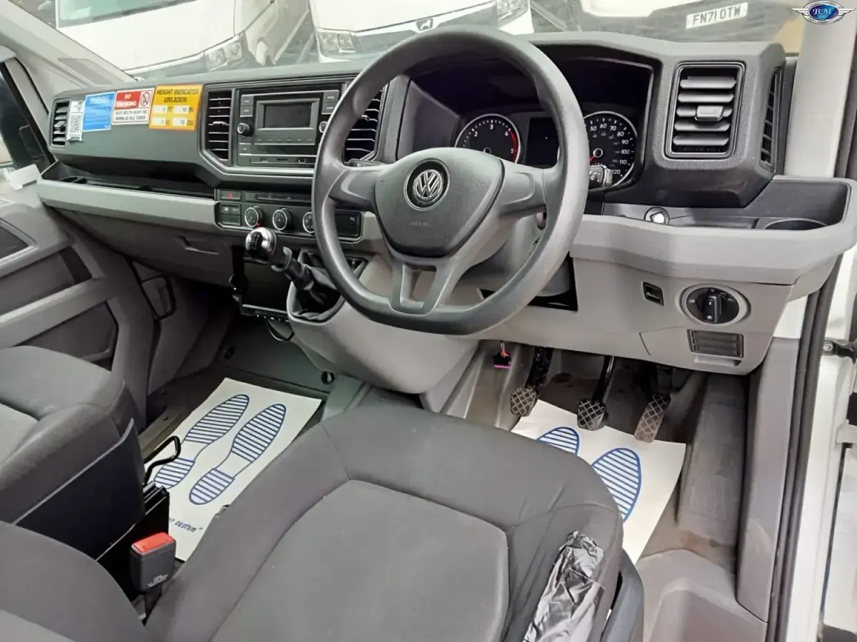 Begagnad VW Crafter Startline 140 HK (102 kW) 2021 Vit Van