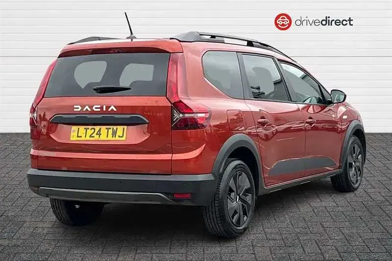 Used Dacia Jogger Expression 110 HP (80 kW) 2024 Brown MPV