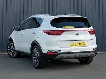 Used Kia Sportage 150 HP (110 kW) 2021 White SUV