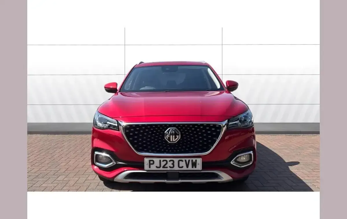 Used MG HS Exclusive 162 HP (119 kW) 2023 Red SUV