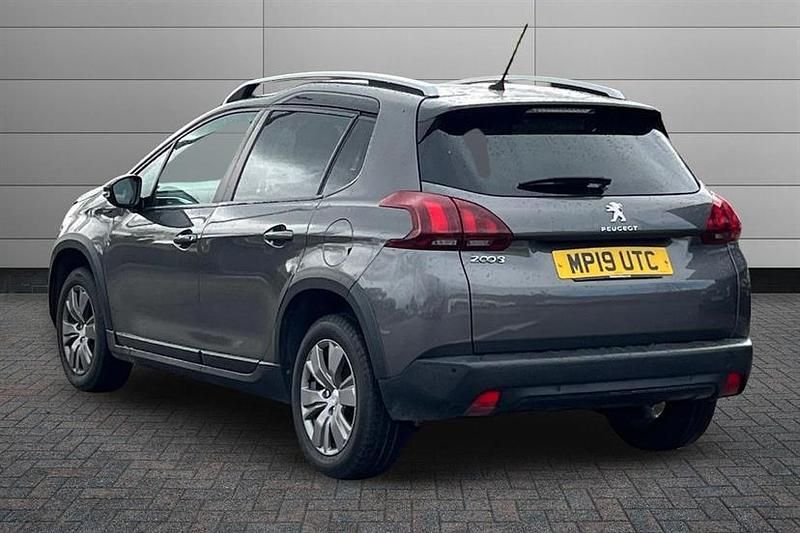 Used Peugeot 2008 Signature Sky 83 HP (61 kW) 2019 Grey SUV