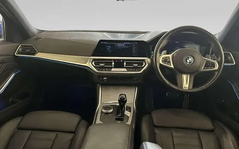 Used BMW 330e M Sport 292 HP (214 kW) 2022 Blue Estate