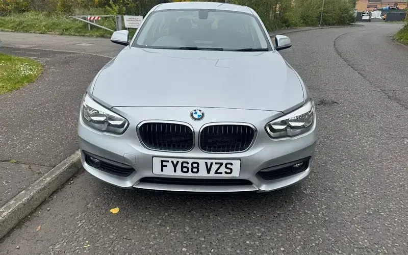 Used BMW 118 136 HP (100 kW) 2018 Silver Hatchback