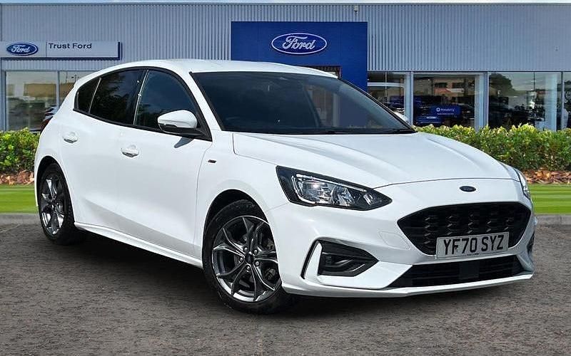Used 2020 Ford Focus ST-Line Hatchback | £12,290 (Fair price) - Image 1/4