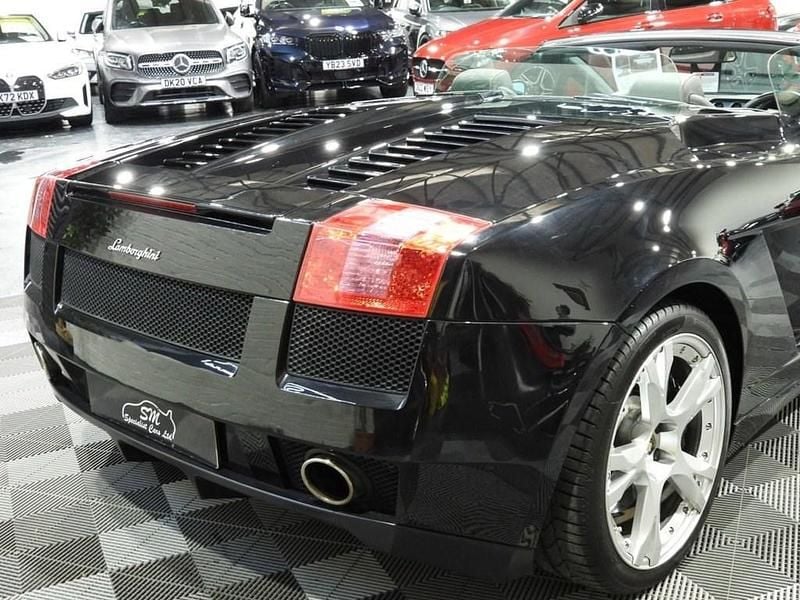 Used Lamborghini Gallardo 520 HP (382 kW) 2008 Black Cabriolet