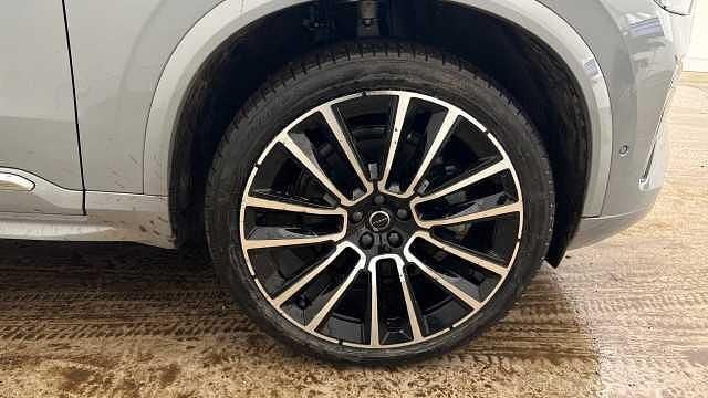 Used Volvo XC90 Ultra 250 HP (183 kW) 2025 SUV