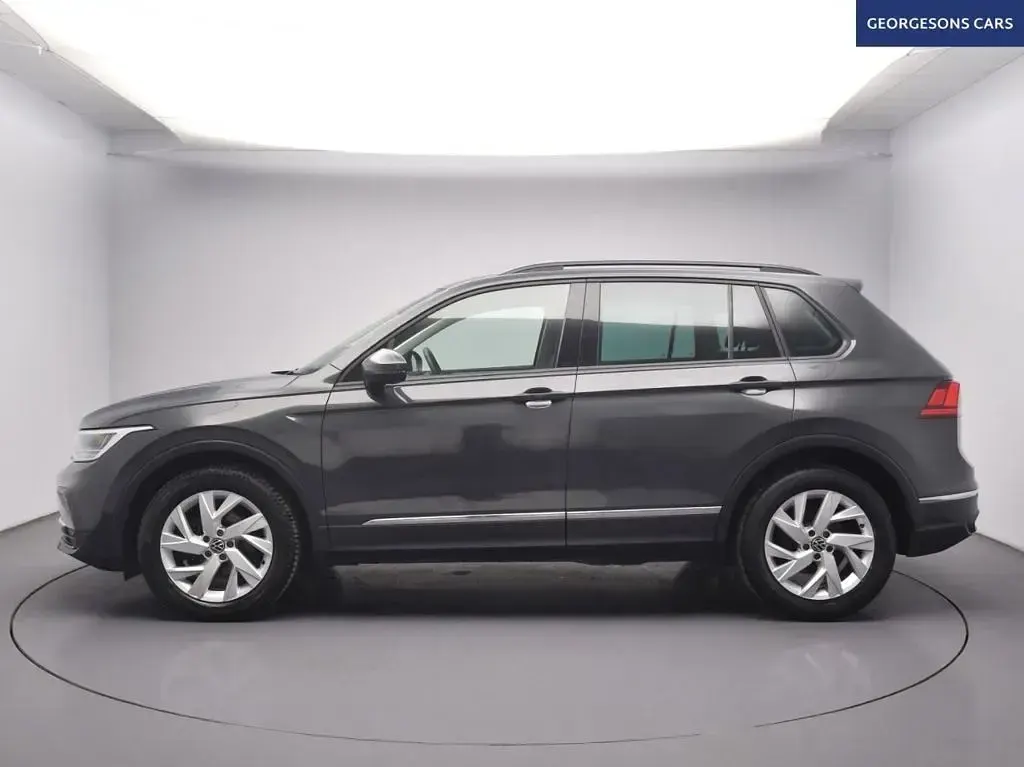 Used VW Tiguan S 150 HP (110 kW) 2022 SUV