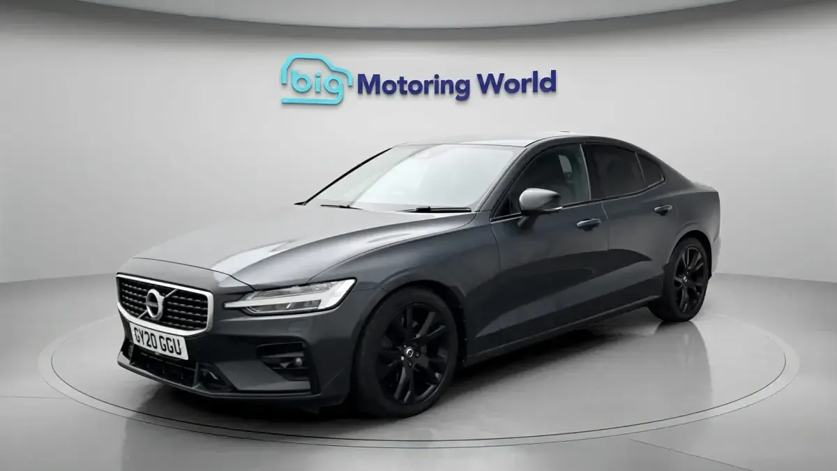 Used Volvo S60 R-Design 250 HP (183 kW) 2019 Grey Sedan