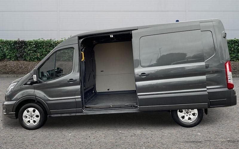 Used Ford Transit Limited 165 HP (121 kW) 2026 Van