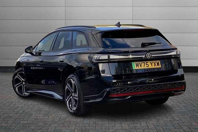 Used VW ID.7 GTX 250 kW (340 HP) 2025 Grenadilla black Hatchback