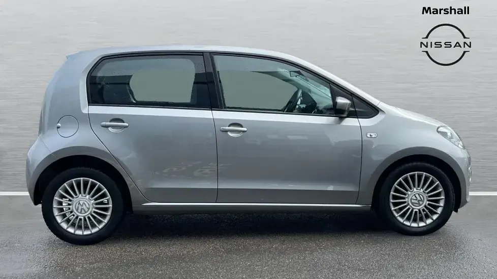 Used VW up! high up! 75 HP (55 kW) 2016 Tungsten silver metallic Hatchback