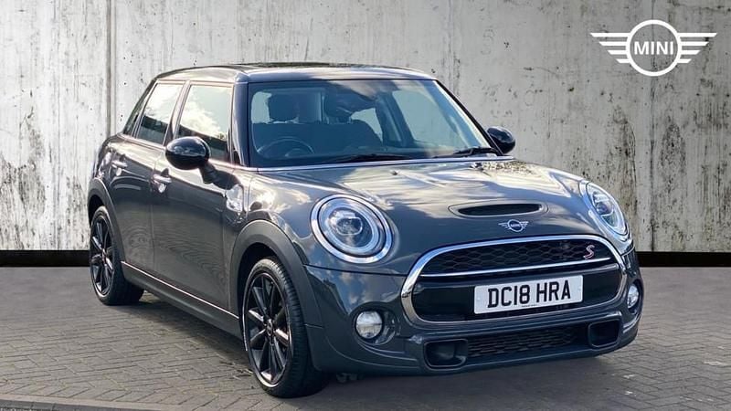 Grey Used 2018 Mini Cooper S Hatch Hatchback | £15,999 (Good price) - Image 1/3