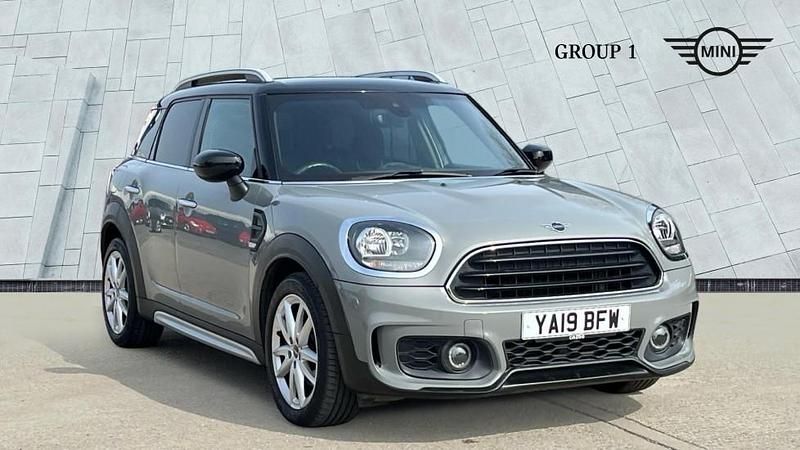 Used Mini Cooper D Countryman Sport 148 HP (108 kW) 2019 Grey SUV