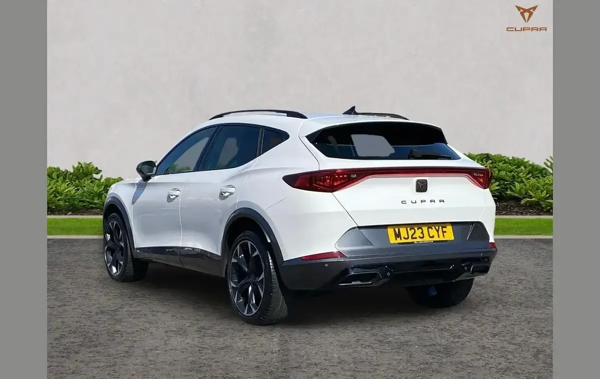 Used Cupra Formentor 150 HP (110 kW) 2023 White SUV