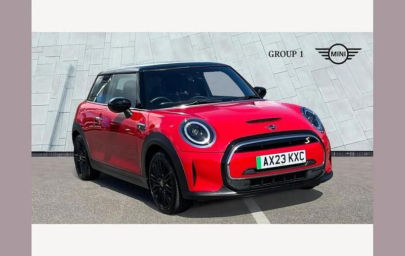 Chili red Used 2023 Mini Cooper S Level 2 Hatchback | £17,875 (Fair price) - Image 1/4