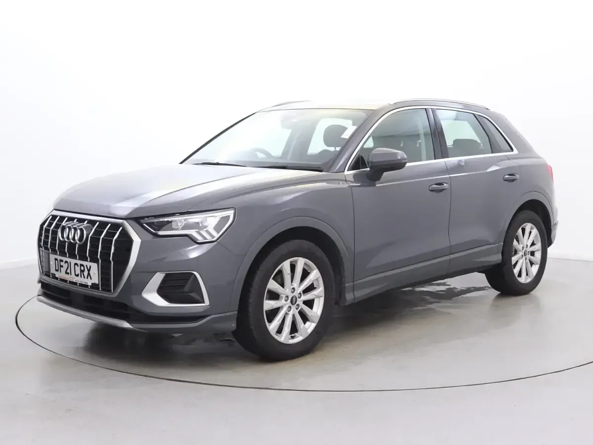 Usado Audi Q3 Sport 150 HP (110 kW) 2021 Cinzento SUV