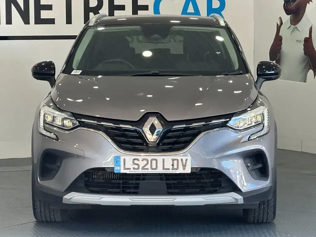 Used Renault Captur Iconic 100 HP (73 kW) 2020 Grey/black SUV