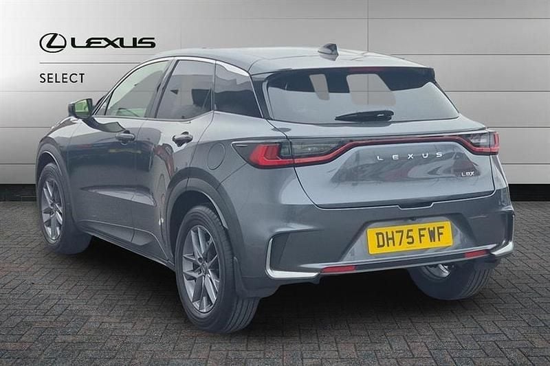 Used Lexus LBX 136 HP (100 kW) 2026 Grey SUV