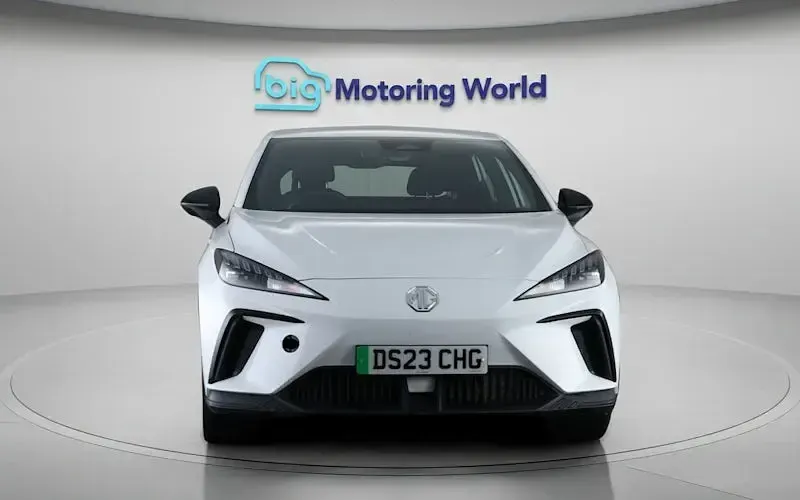 Used MG MG4 EV SE 150 kW (204 HP) 2024 Hatchback