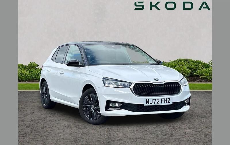 Used Skoda Fabia Colour Edition 108 HP (79 kW) 2022 White Hatchback