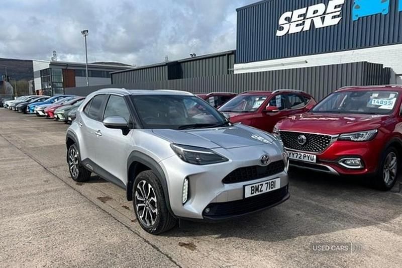 Used Toyota Yaris Hybrid Design 2021 SUV