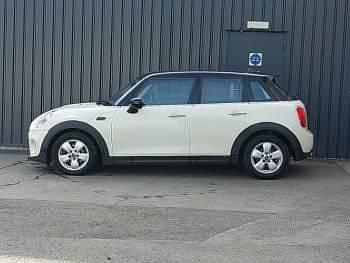 Used Mini Cooper Classic 136 HP (100 kW) 2019 White Hatchback