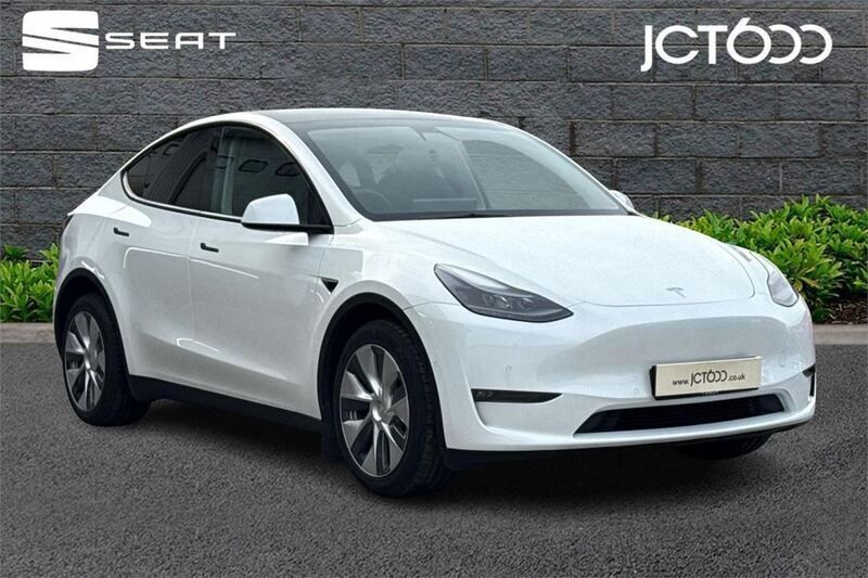 White Used 2022 Tesla Model Y Long Range SUV | £27,990 - Image 1/4