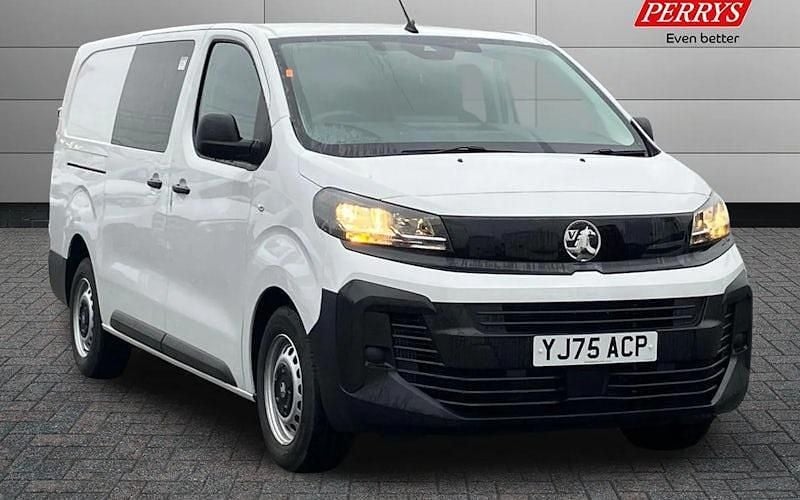 Used Vauxhall Vivaro 145 HP (106 kW) 2025 MPV