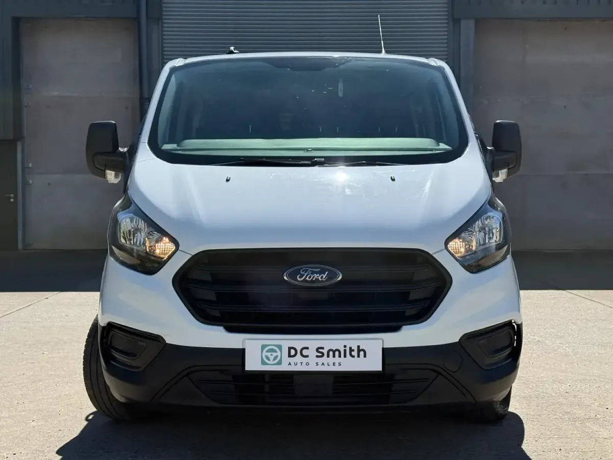 Usado Ford Transit Custom S 105 HP (77 kW) 2023 Branco Van